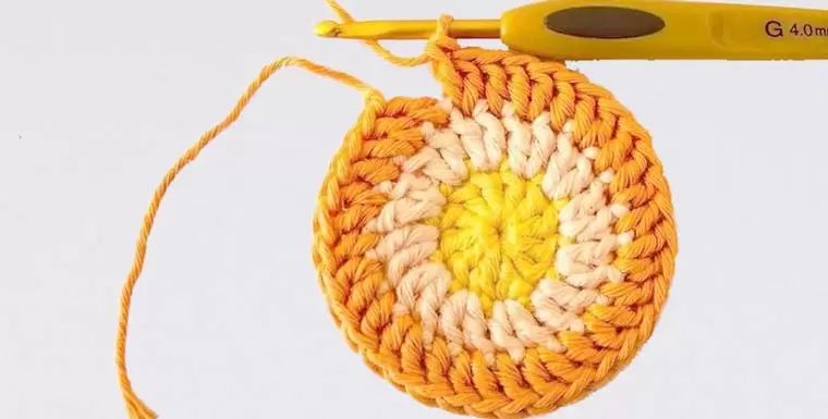 چطور شروع به یادگیری کار بافتنی کنیم؟